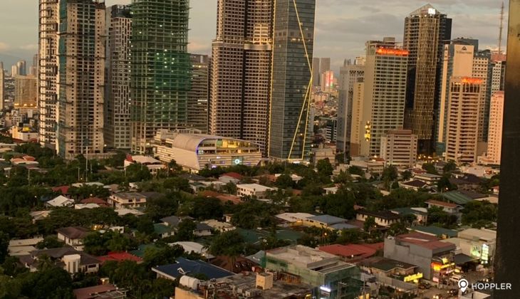 "1BR Condo for Rent in Salcedo Skysuites, Salcedo Village, Makati"05