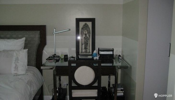 "1BR Condo for Rent in Joya Lofts and Towers, Rockwell Center, Makati"02