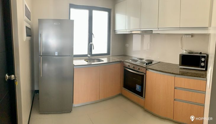 "2BR Condo for Rent in Salcedo Skysuites, Salcedo Village, Makati"07