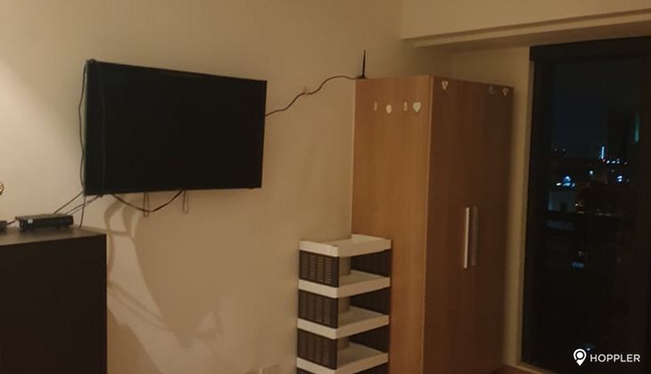 "1BR Condo for Rent in The Knightsbridge Residences, Poblacion, Makati"04