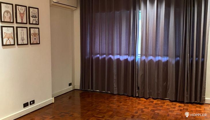 "3BR Condo for Rent in Makati Tuscany, Urdaneta Village, Makati"08