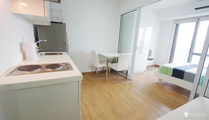 "1BR Condo for Rent in Acqua Private Residences, Hulo, Mandaluyong"02