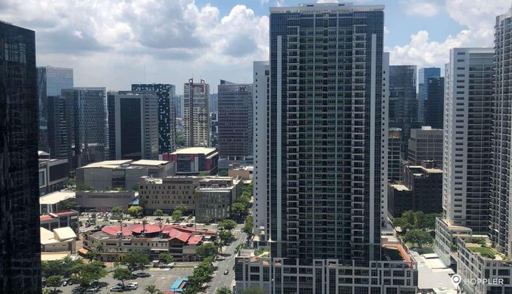 "2BR Condo for Rent in Arya Residences, BGC - Bonifacio Global City, Taguig"02