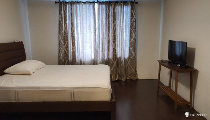 "2BR Condo for Rent in Arya Residences, BGC - Bonifacio Global City, Taguig"07