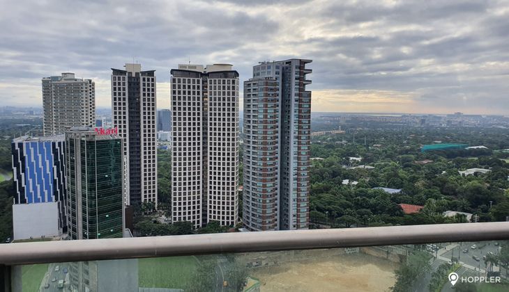 "2BR Condo for Rent in Arya Residences, BGC - Bonifacio Global City, Taguig"09