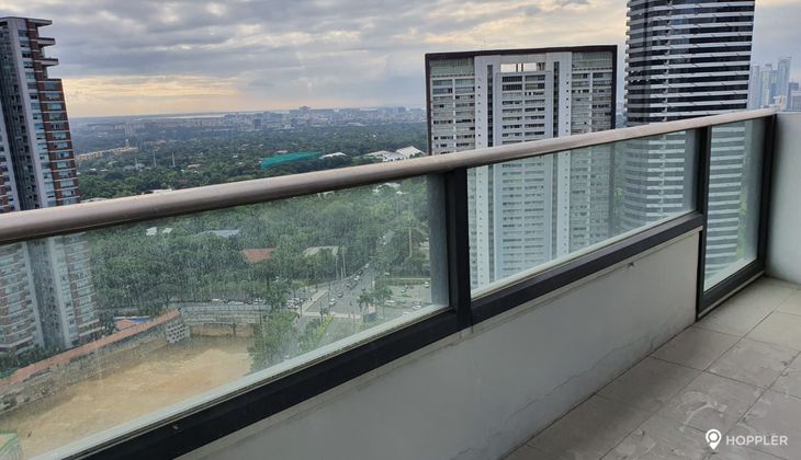"2BR Condo for Rent in Arya Residences, BGC - Bonifacio Global City, Taguig"10
