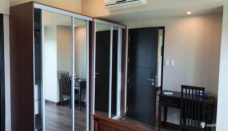 "2BR Condo for Rent in 8 Forbes Town Road, BGC - Bonifacio Global City, Taguig"07