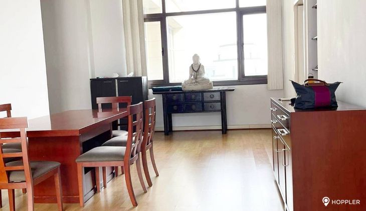 "2BR Condo for Rent in The Shang Grand Tower, Legazpi Village, Makati"02