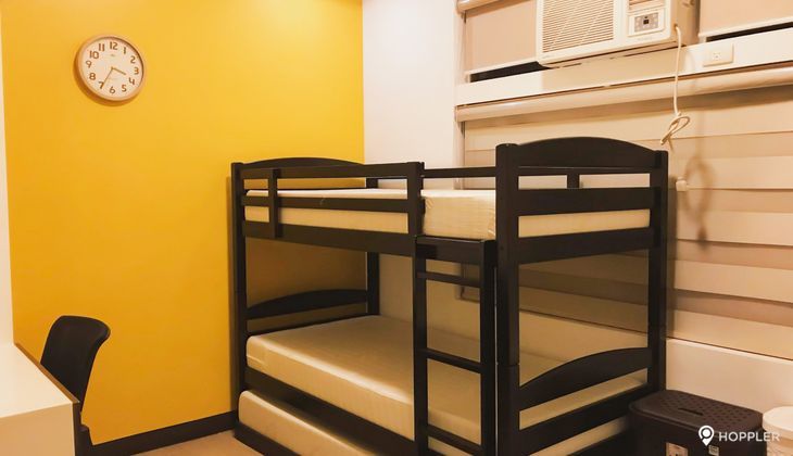 "4BR Condo for Rent in Manhattan Parkview, Cubao, Quezon City"05