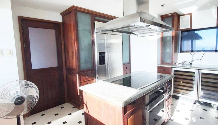 "3BR Condo for Rent in The Shang Grand Tower, Legazpi Village, Makati"05