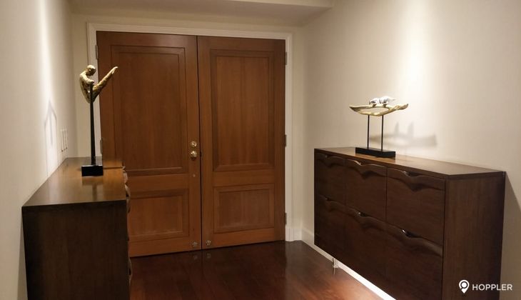 "3BR Condo for Rent in One Roxas Triangle, Urdaneta Village, Makati"08