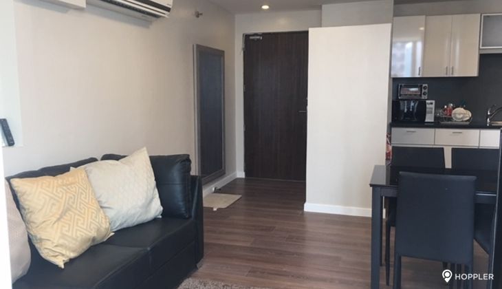 "2BR Condo for Rent in Seibu Tower, BGC - Bonifacio Global City, Taguig"03