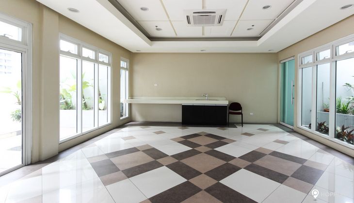 "1BR Condo for Rent in Eton Emerald Lofts, Ortigas Center, Pasig"10