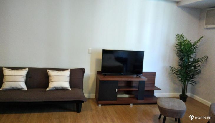 "Studio Condo for Rent in The Meranti at Two Serendra, BGC - Bonifacio Global City, Taguig"03