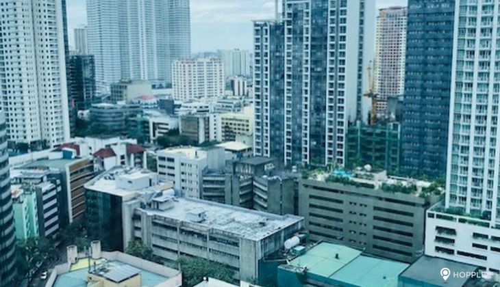 "1BR Condo for Rent in Eton Tower, Legazpi Village, Makati"05