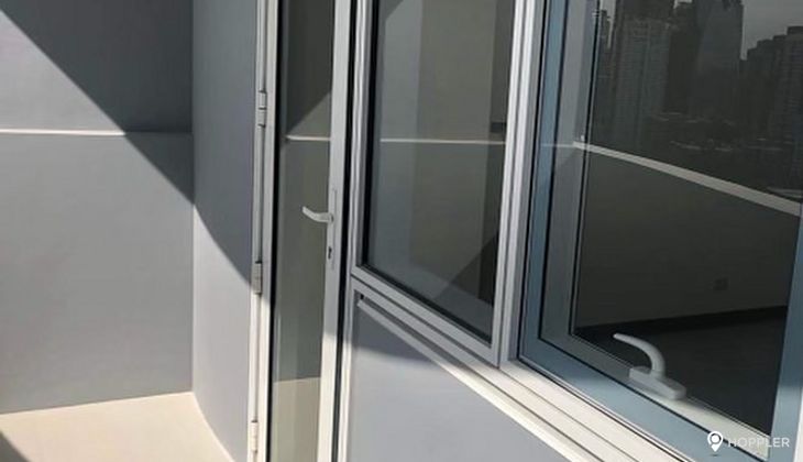 "Studio Condo for Rent in The Royalton at the Capitol Commons, Oranbo, Pasig"02