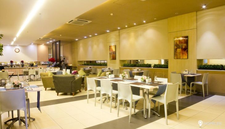 "Studio Condo for Rent in La Breza Hotel, Diliman, Quezon City"08