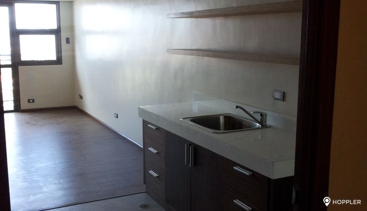 "Studio Condo for Rent in La Breza Hotel, Diliman, Quezon City"02