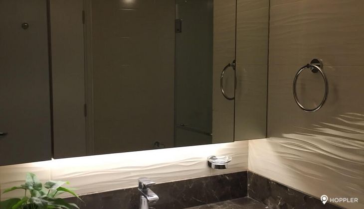 "1BR Condo for Rent in Joya Lofts and Towers, Rockwell Center, Makati"05