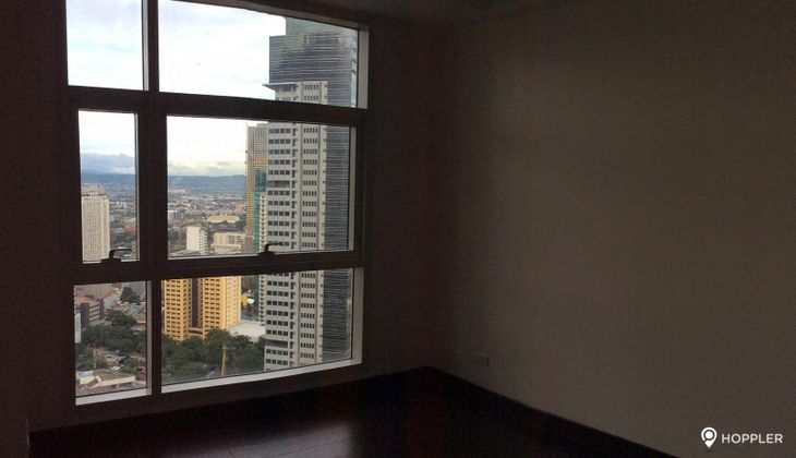 "1BR Condo for Rent in Twin Oaks Place East Tower, Ortigas Center, Mandaluyong"02