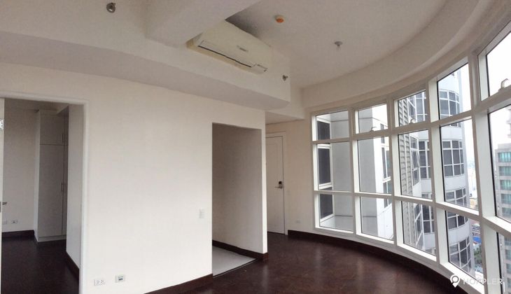 "1BR Condo for Rent in Twin Oaks Place East Tower, Ortigas Center, Mandaluyong"08