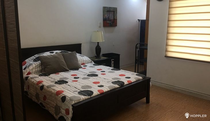 "Studio Condo for Rent in Fairways Tower, BGC - Bonifacio Global City, Taguig"03