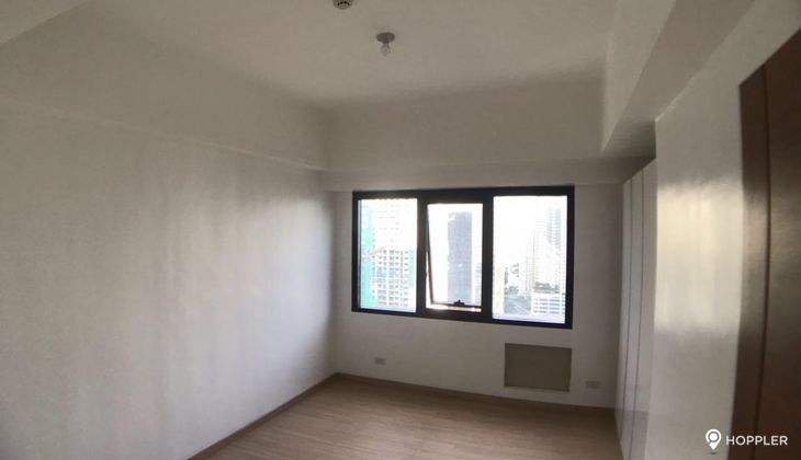 "2BR Condo for Rent in Icon Plaza, BGC - Bonifacio Global City, Taguig"02