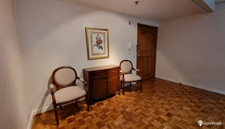 "2BR Condo for Rent in The Frabella 1, Legazpi Village, Makati"04