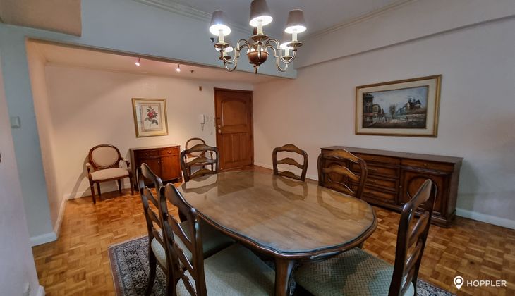 "2BR Condo for Rent in The Frabella 1, Legazpi Village, Makati"05