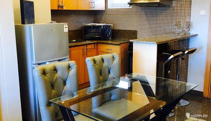"2BR Condo for Rent in The Trion Towers, BGC - Bonifacio Global City, Taguig"02