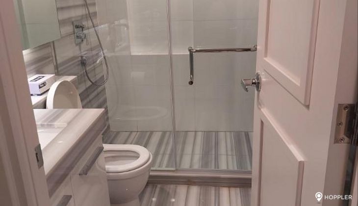 "2BR Condo for Rent in Lorraine at The Proscenium, Rockwell Center, Rockwell Center, Makati"10