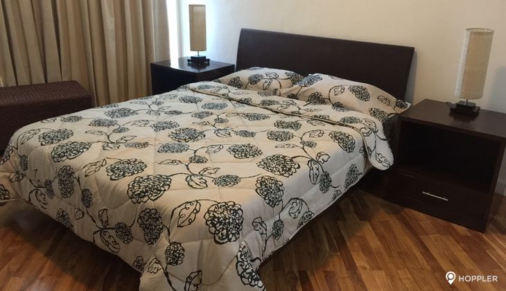 "1BR Condo for Rent in Joya Lofts and Towers, Rockwell Center, Makati"03