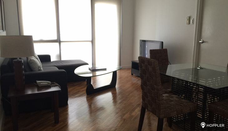 "1BR Condo for Rent in Joya Lofts and Towers, Rockwell Center, Makati"04