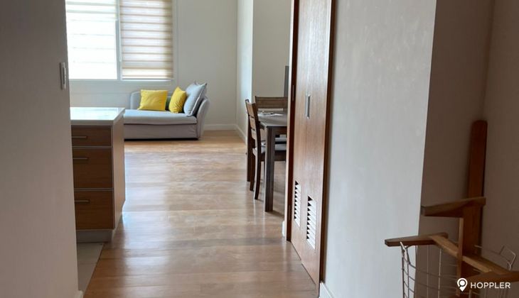 "1BR Condo for Rent in Park Terraces, San Lorenzo Village, Makati"05