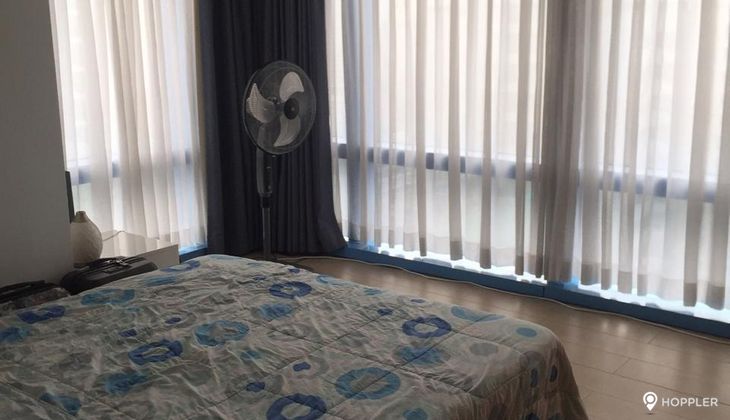"1BR Condo for Rent in Two Central, Salcedo Village, Makati"04