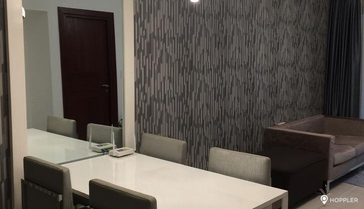 "1BR Condo for Rent in Two Central, Salcedo Village, Makati"08