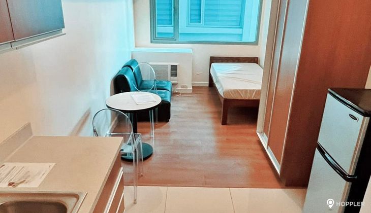 "Studio Condo for Rent in Eton Tower, Legazpi Village, Makati"03