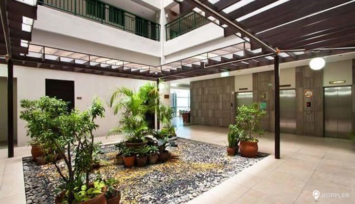 "Studio Condo for Rent in Royal Palm Villa, Pamplona Tres, Las Piñas"07
