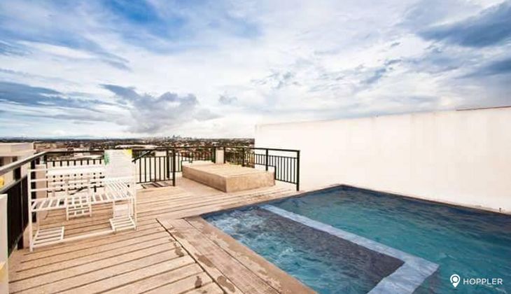 "Studio Condo for Rent in Royal Palm Villa, Pamplona Tres, Las Piñas"08