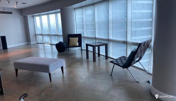 "3BR Condo for Rent in Rizal Tower, Rockwell Center, Makati"02