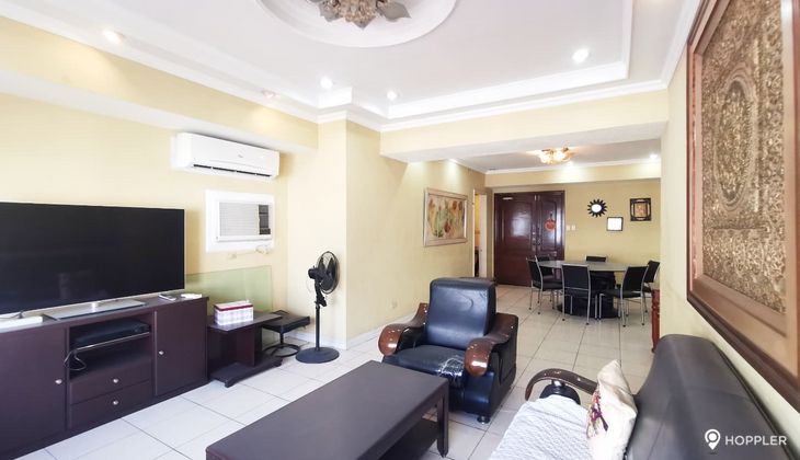 "2BR Condo for Rent in One Lafayette Square, Salcedo Village, Makati"02