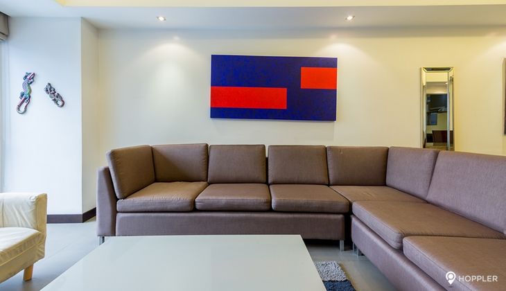 "1BR Condo for Rent in Paseo Parkview Suites, Salcedo Village, Makati"03