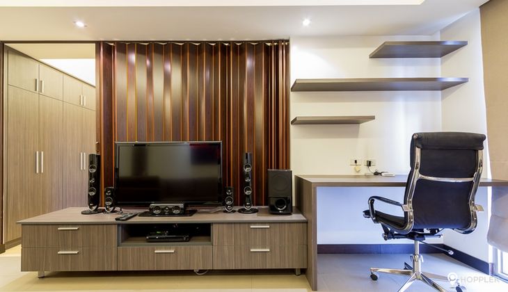 "1BR Condo for Rent in Paseo Parkview Suites, Salcedo Village, Makati"04
