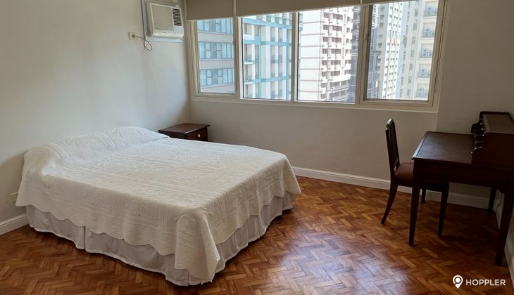 "3BR Condo for Rent in The Regency at Salcedo, Salcedo Village, Makati"06