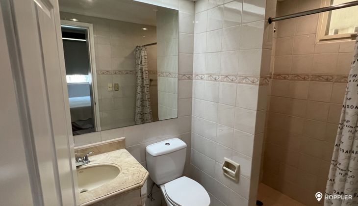 "3BR Condo for Rent in The Regency at Salcedo, Salcedo Village, Makati"10