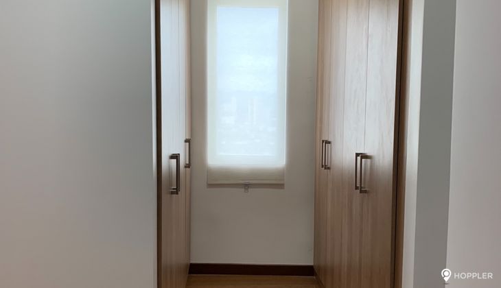 "2BR Condo for Rent in The Royalton at the Capitol Commons, Oranbo, Pasig"04