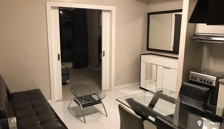 "1BR