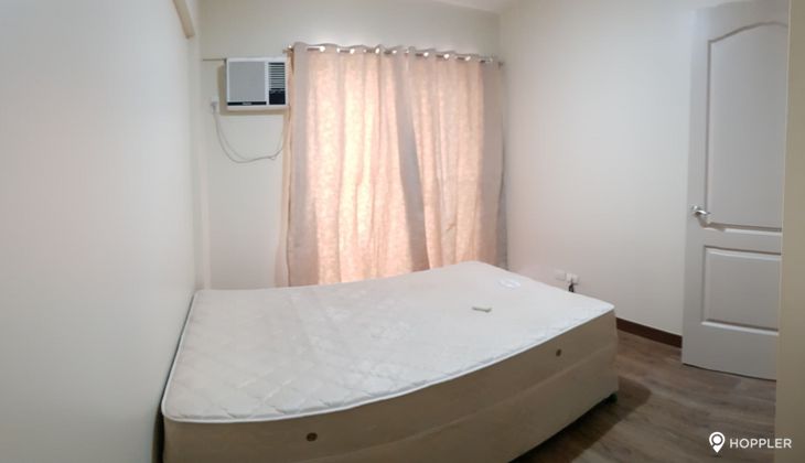 "2BR Condo for Rent in Ivory Wood, Acacia Estate, Taguig"05