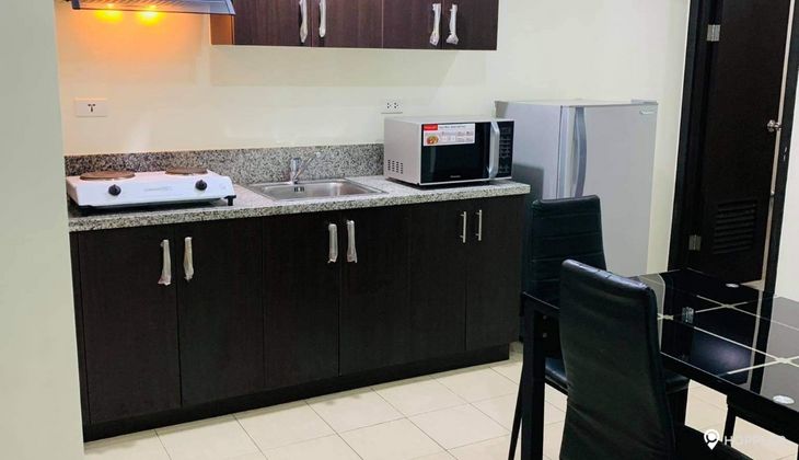 "1BR Condo for Rent in San Lorenzo Place, San Lorenzo Village, Makati"06