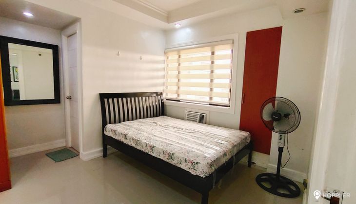 "1BR Condo for Rent in Eastwood Excelsior, Eastwood City, Quezon City"05